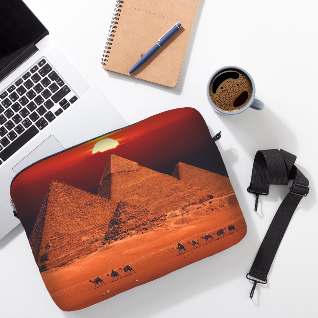 Laptop Case "Pyramids"